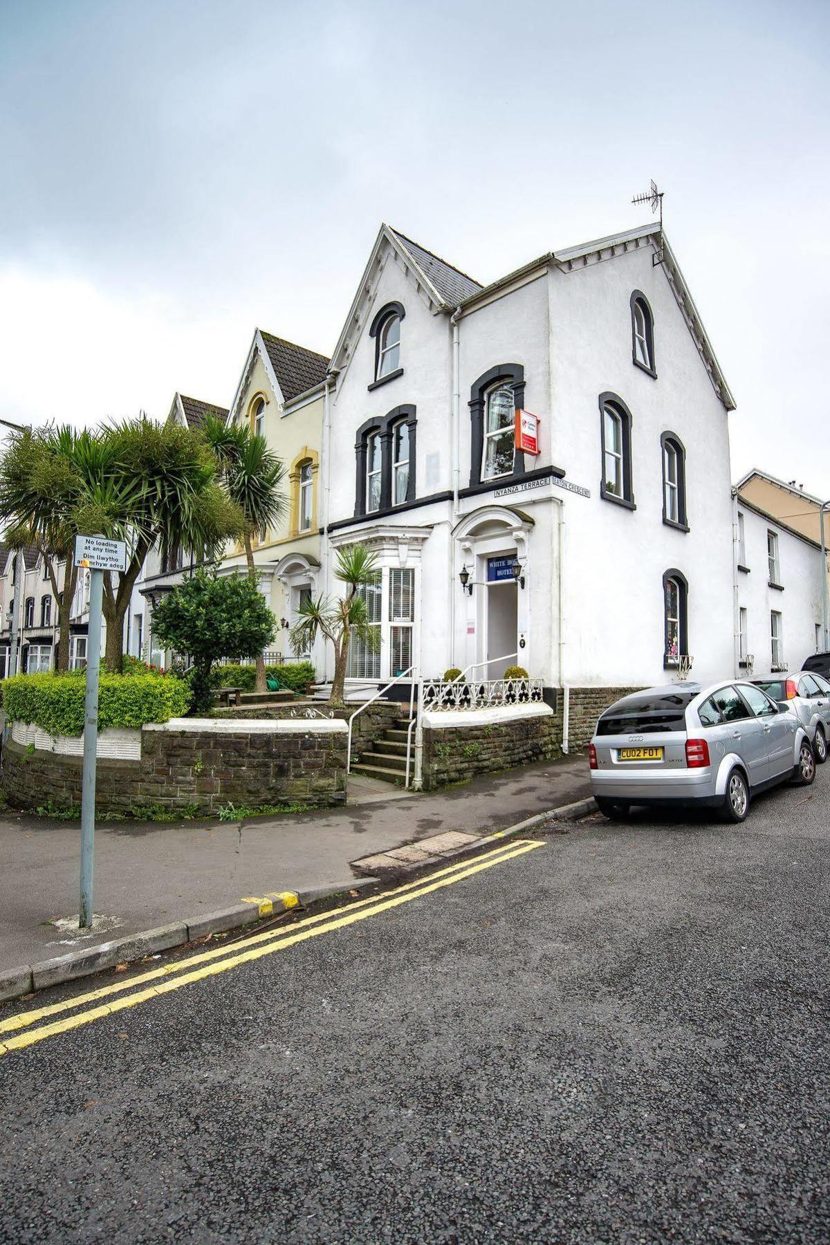The White House By Bodacious! Swansea Ngoại thất bức ảnh